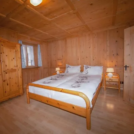 Und Restaurant Alpina Locanda *
