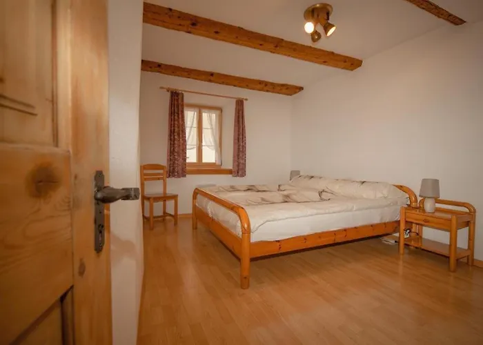 Und Restaurant Alpina Inn *