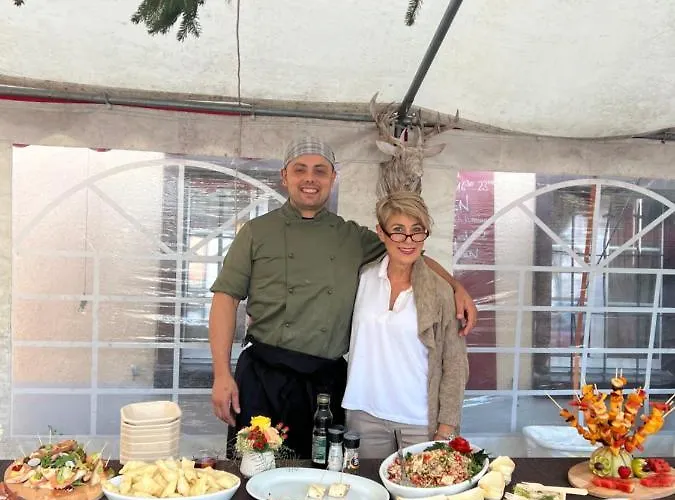 Und Restaurant Alpina Estalagem